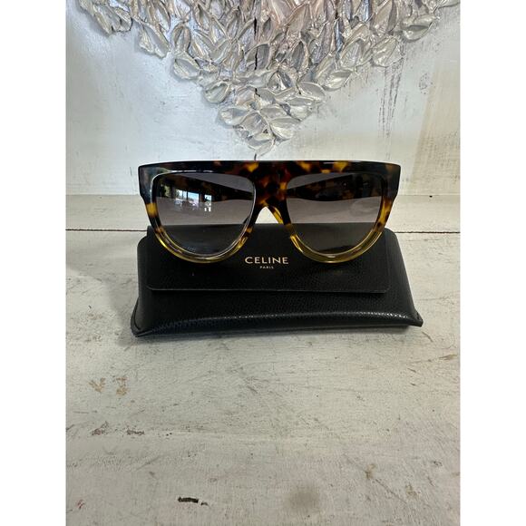 Celine CL40001 55B Aviator Sunglasses Black Havana